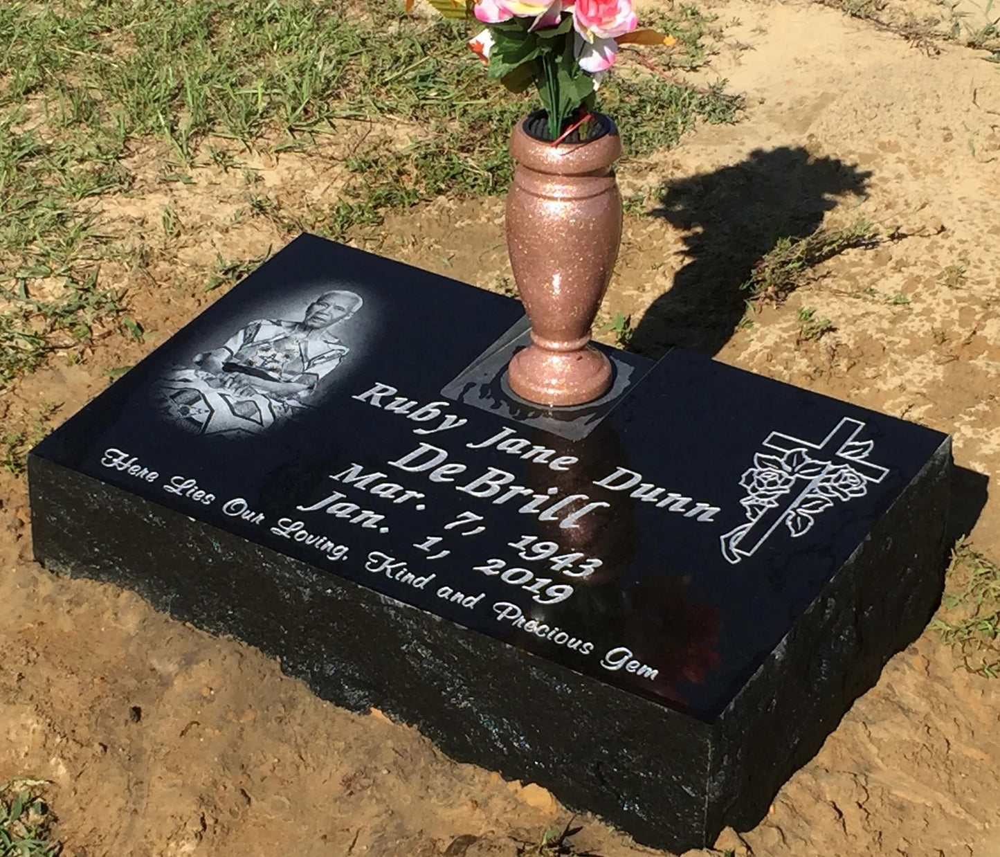 Individual Black Granite Bevel Marker w/ Etching, Cross/Roses Carving, Notch, & Vase