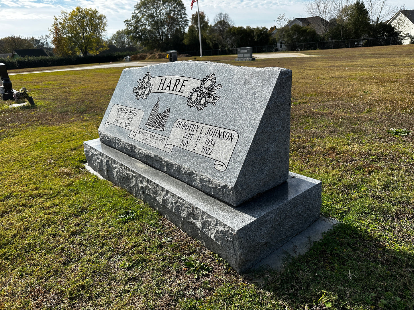 Companion Slant Marker on Base w/ Sunflowers & Scroll Panel