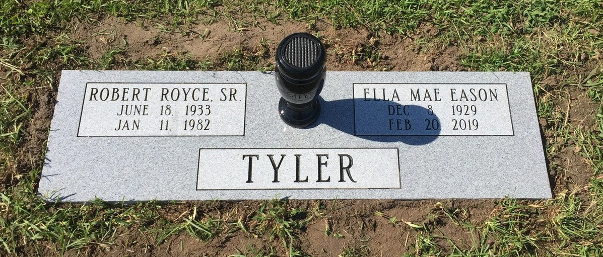 Companion Flat Marker w/ Vase