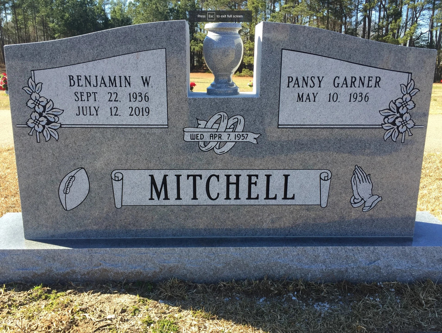 Companion Upright Headstone w/ Notch, Vase, & Taper
